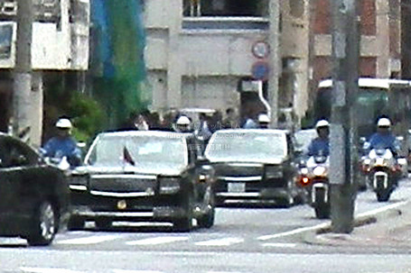 emperor20250605w3306.jpg