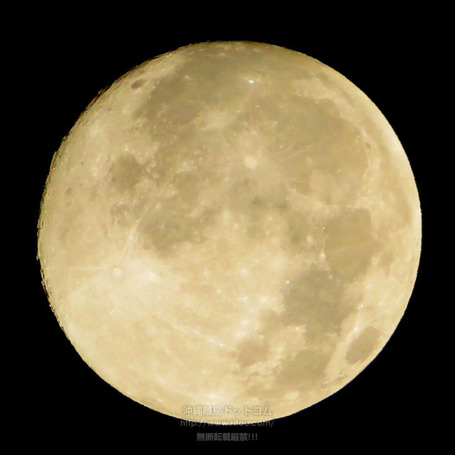 moon202202162937.jpg
